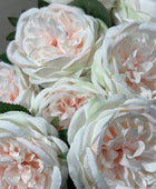 Ramo de rosas con 10 cabezas - Artemisia | 45 cm
