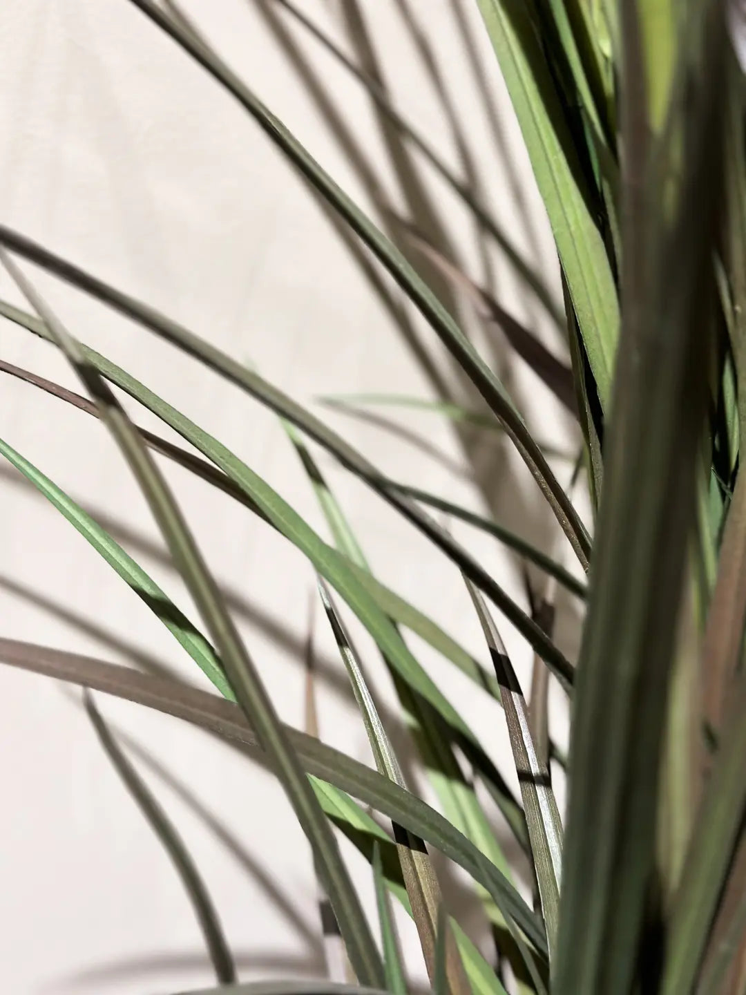 Künstliches Gras - Merle | 90 cm | Kunstpflanze von aplanta